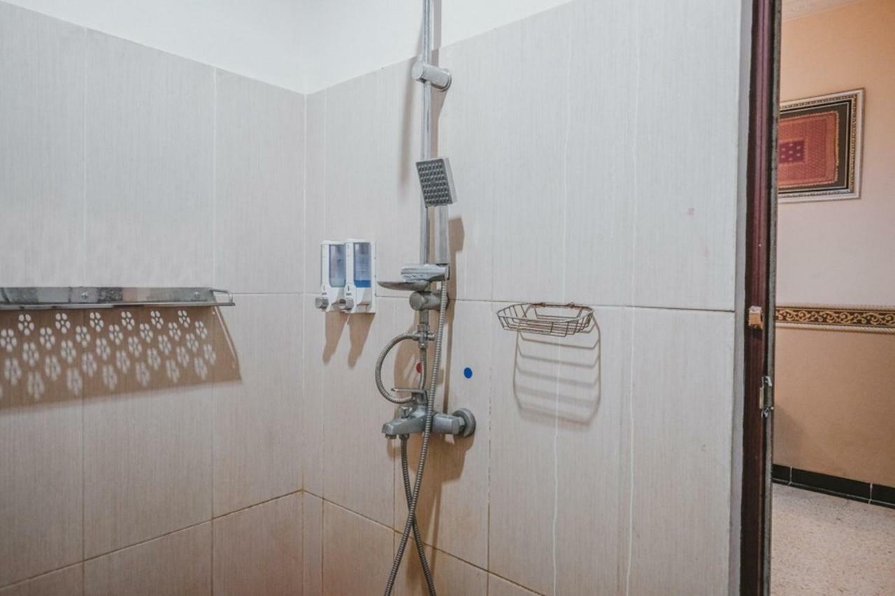 RedDoorz Plus @ Tanjung Karang Lampung 2 Bandar Lampung Bagian luar foto