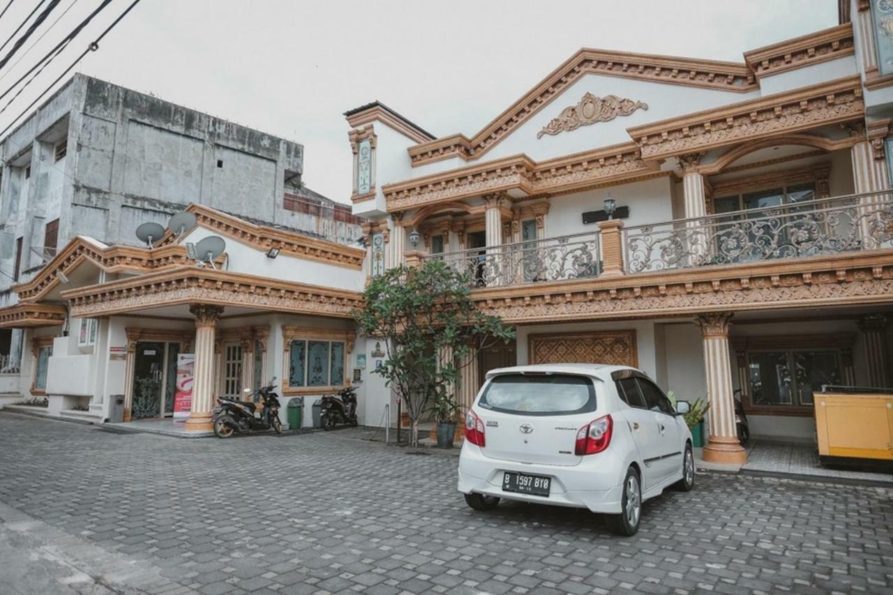 RedDoorz Plus @ Tanjung Karang Lampung 2 Bandar Lampung Bagian luar foto